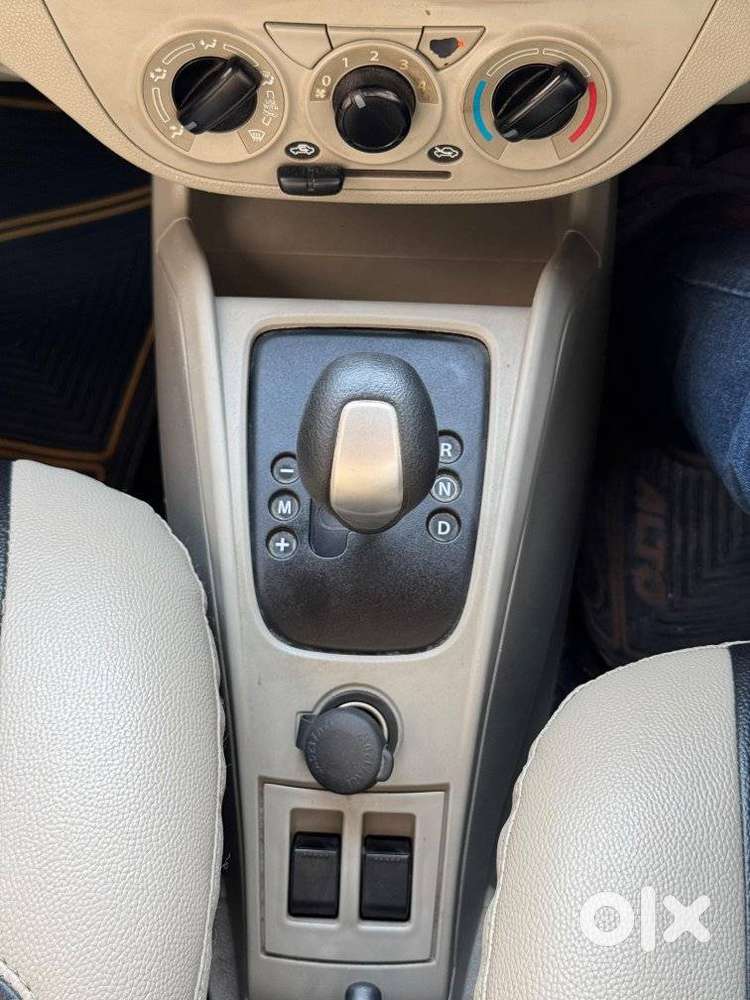 Maruti Suzuki Alto K10 1.0 Vxi (o) Amt, 2016, Petrol