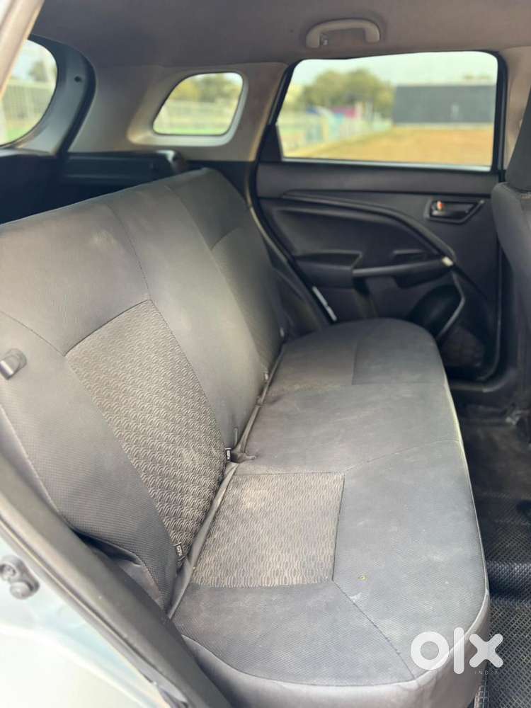 Maruti Suzuki Brezza 1.5 Lxi Smart Hybrid, 2023, Petrol