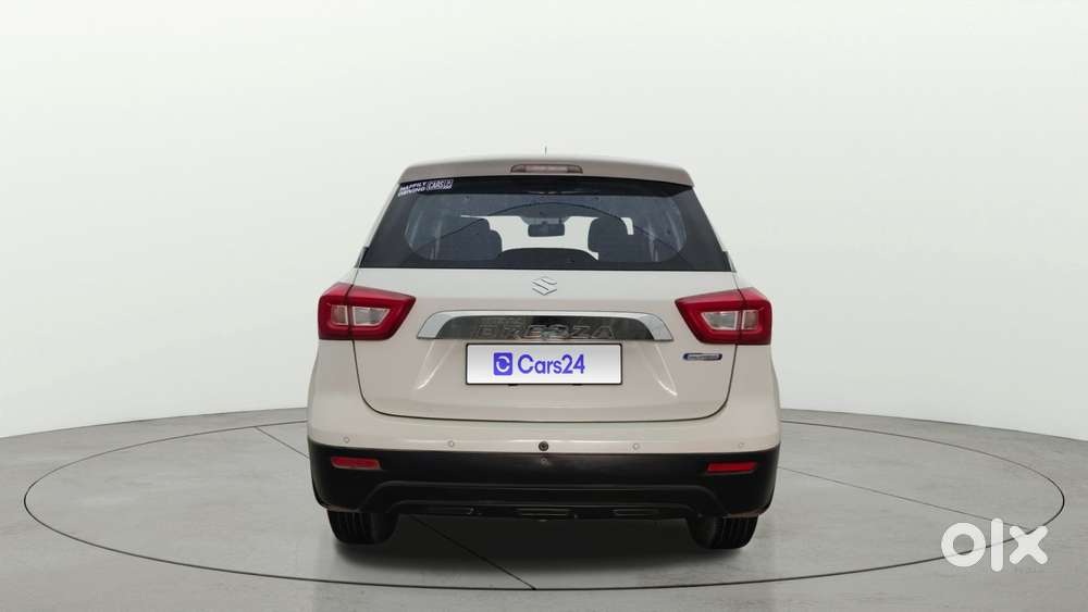 Maruti Suzuki Vitara Brezza 1.5 Vxi At, 2021, Petrol