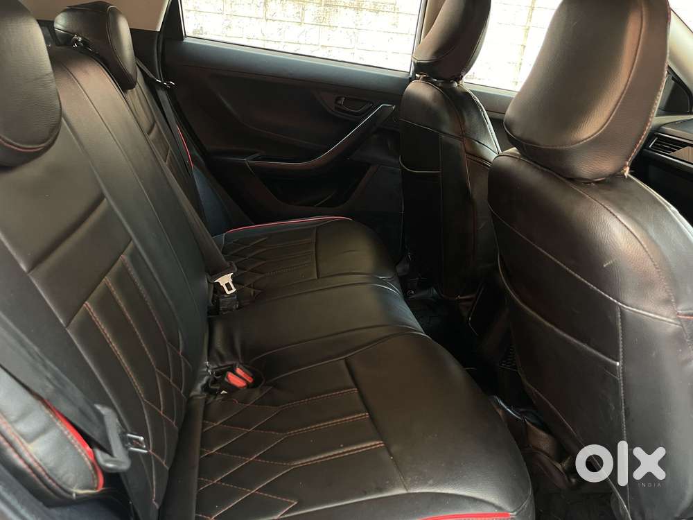 Tata Nexon Smart Plus S 1.2 Revotron Petrol 5 Mt, 2024, Petrol