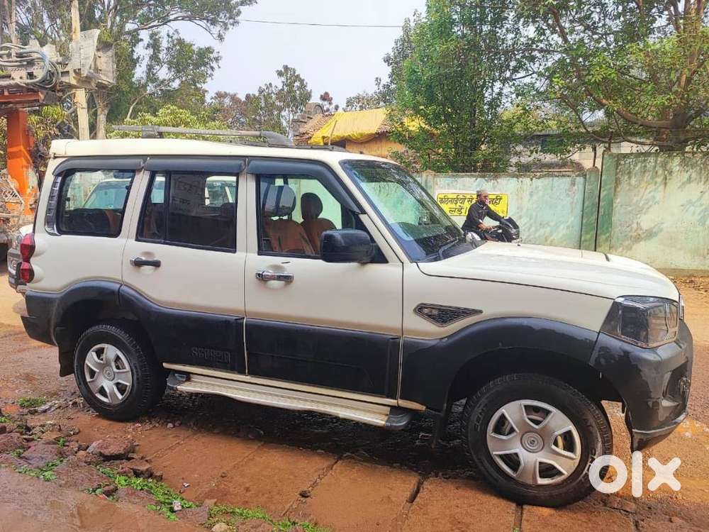 Mahindra Scorpio 2018 Diesel Well Maintained