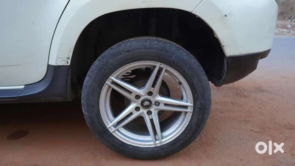 Renault Duster 2016 Diesel 105000 Km Driven