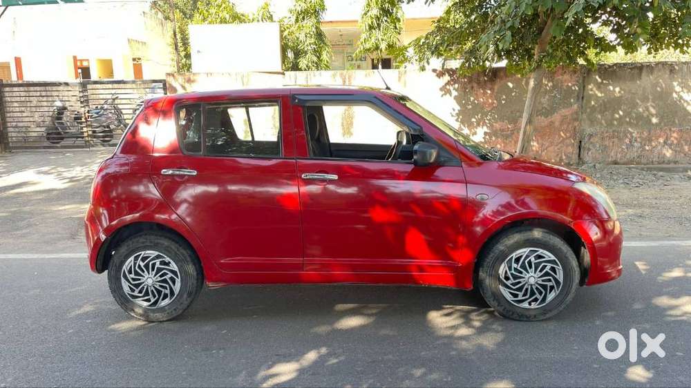 2006 Maruti Suzuki Swift Lxi Petrol