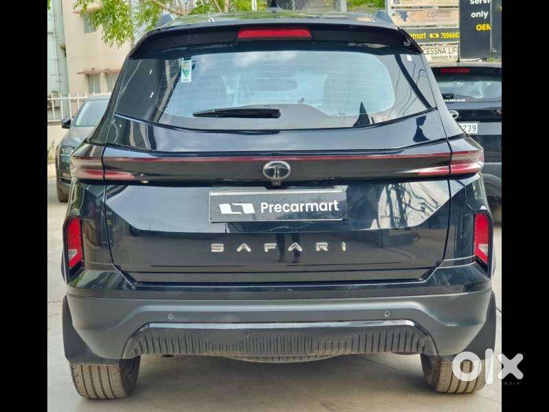 Tata Safari Accomplished Plus 6 Str Dark Edition, 2024, Diesel