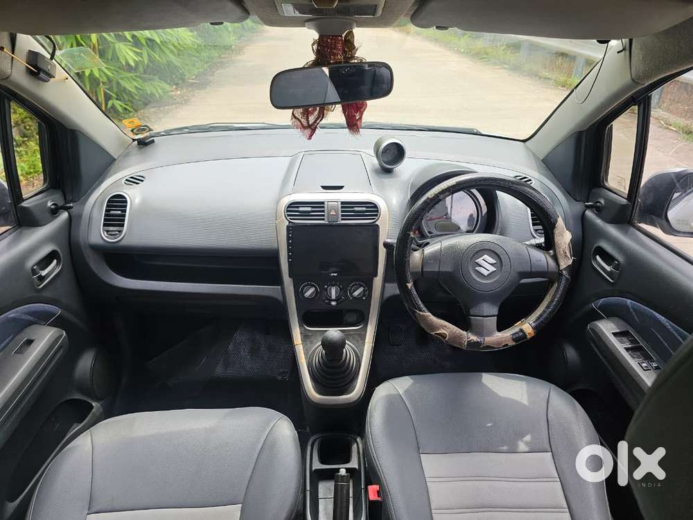 Maruti Suzuki Ritz Vxi, 2012, Petrol