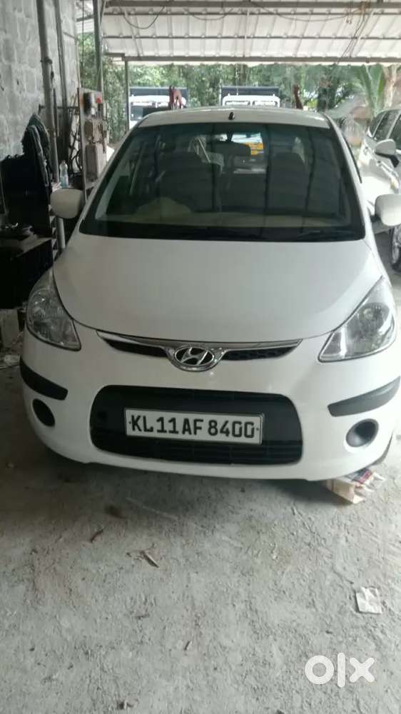 Hyundai I10 Sportz Petrol 2011