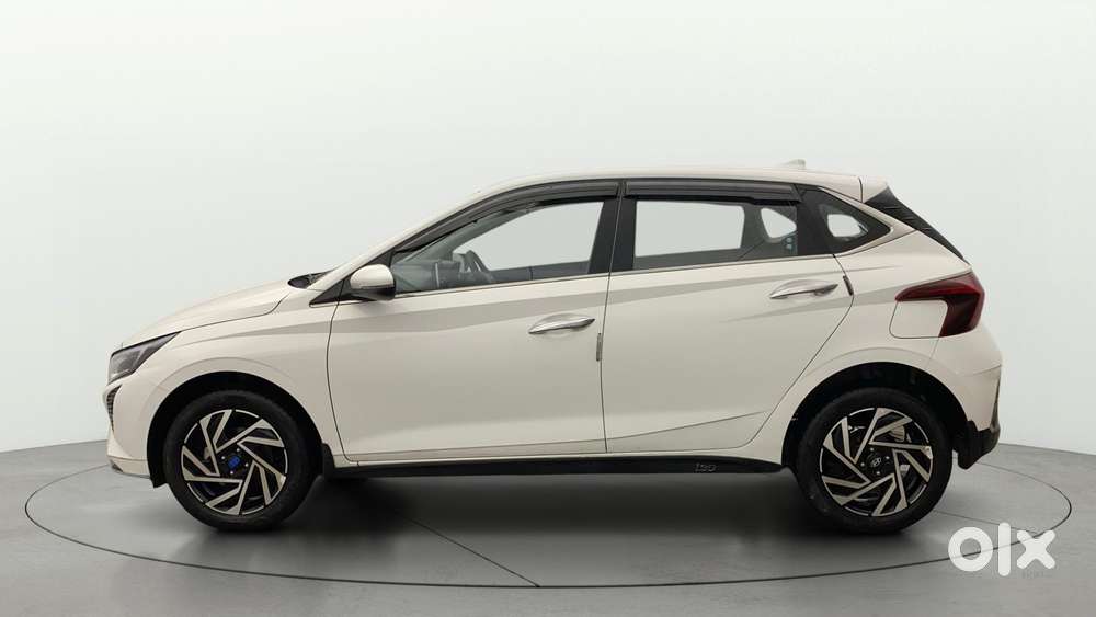 Hyundai New I20 1.2 Asta Mt, 2024, Petrol