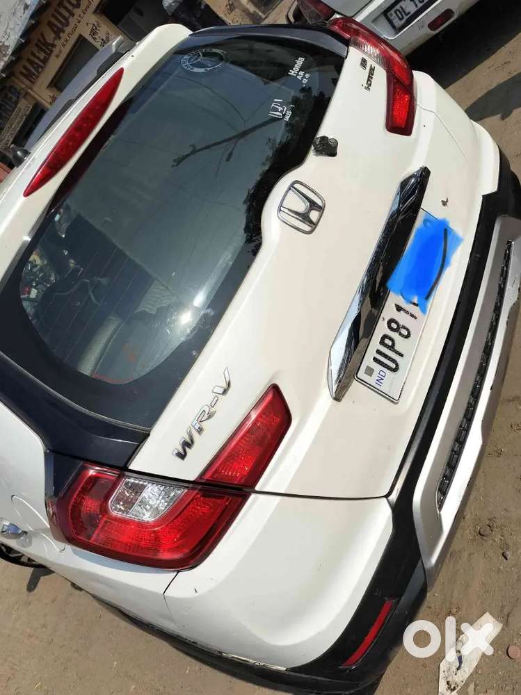 Top Model Push Button Start Sunroof