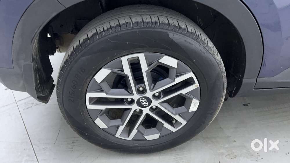 Hyundai Venue 1.0 Sx (o) Turbo Dct, 2023, Petrol