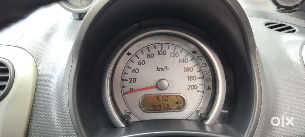 Maruti Suzuki Ritz Vxi, 2013, Petrol