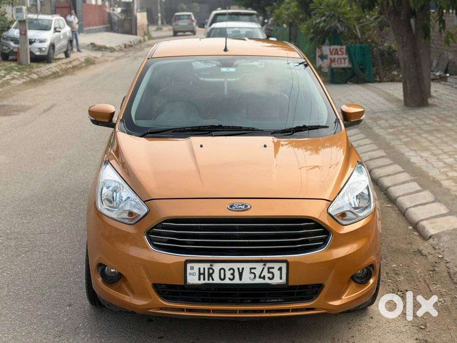 Ford Figo 1.2p Titanium Mt, 2015, Petrol