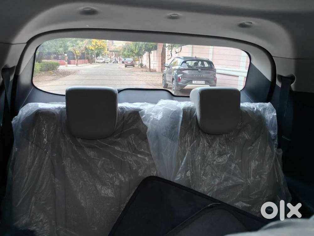 Mahindra Xuv700 2.2 Ax 7 Diesel Mt Str, 2024, Diesel