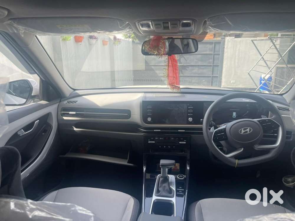 Hyundai Creta Facelift 2026 Petrol 300 Km Driven