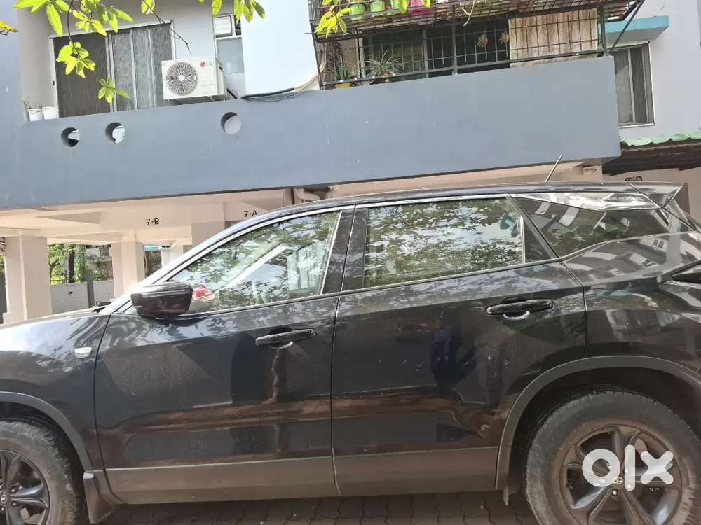Tata Harrier Xt+ Dark Edition