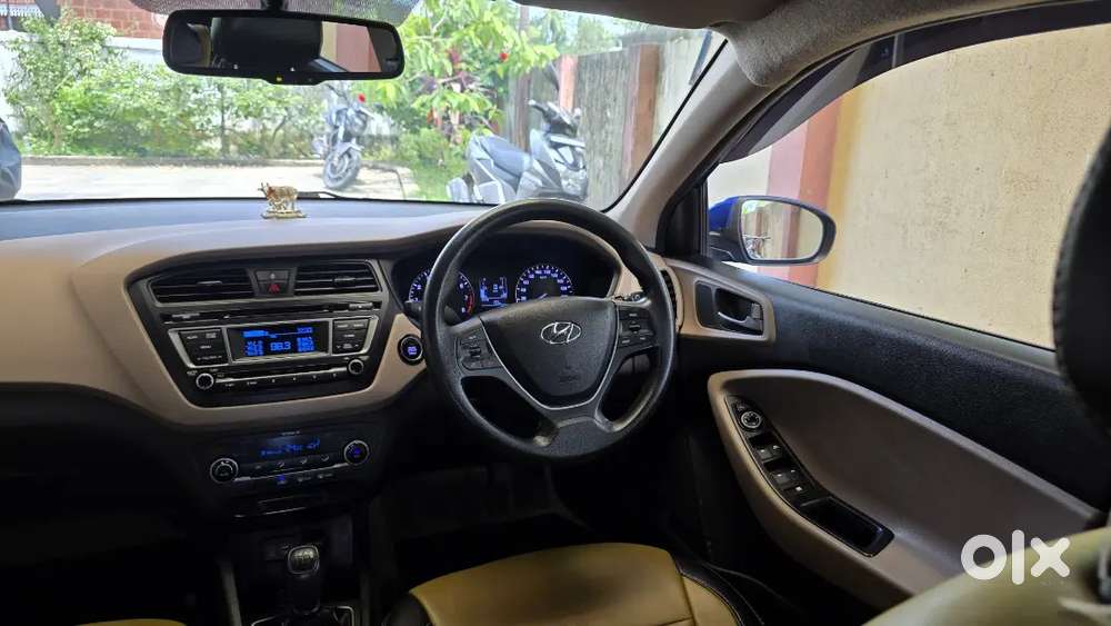 2015 Hyundai Elite I20 1.2 Sportz Petrol Manual Blue