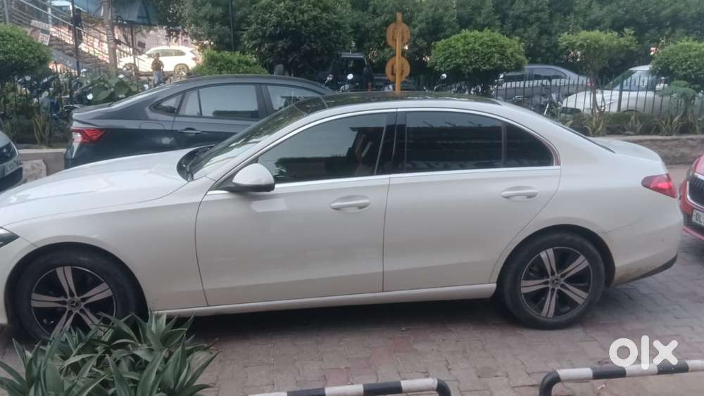 Mercedes-benz C-class 2.0 220d, 2024, Diesel