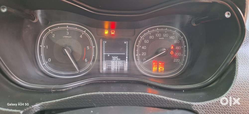 Maruti Suzuki Brezza Vdi, 2019, Diesel