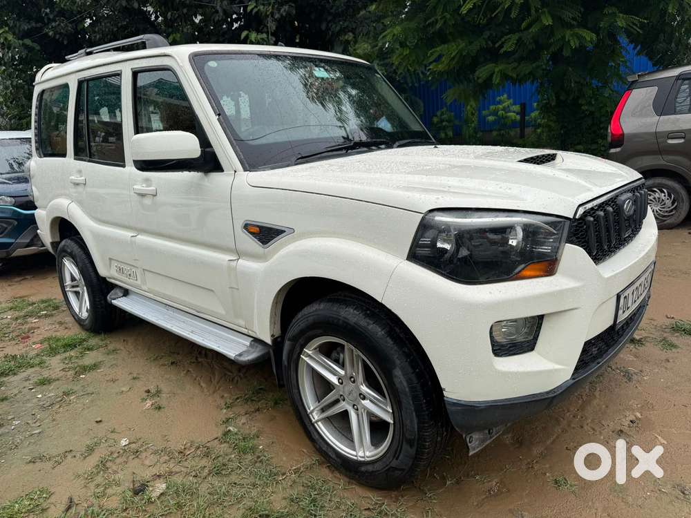 Mahindra Scorpio S6 Plus, 2017, Diesel