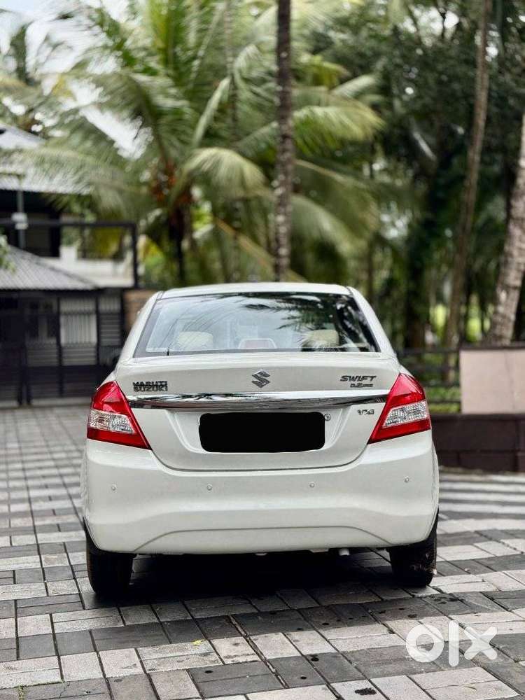 Maruti Suzuki Dzire 1.2 Vxi, 2016, Petrol
