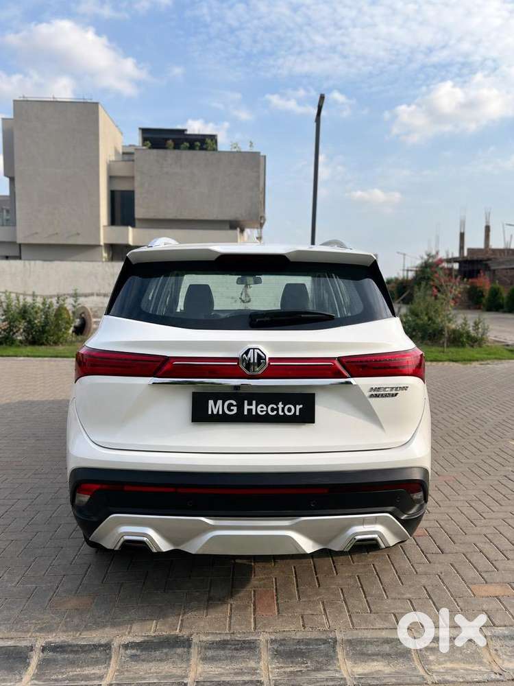 Mg Hector Sharp Dct Top Model