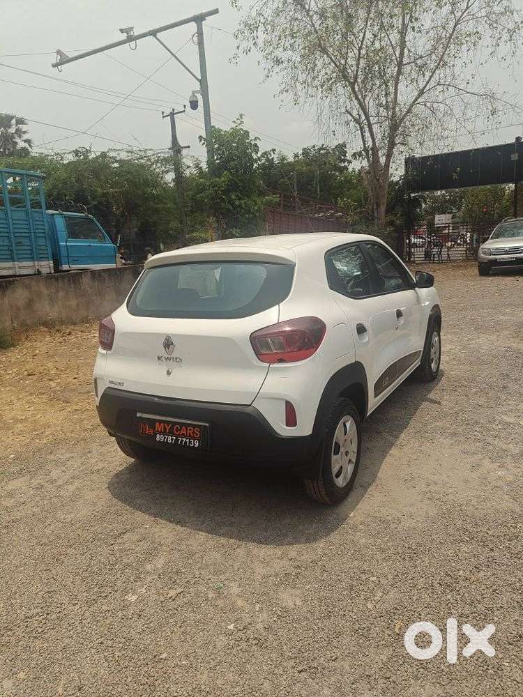 Renault Kwid 1.0 Rxt (o) Easy-r, 2023, Petrol