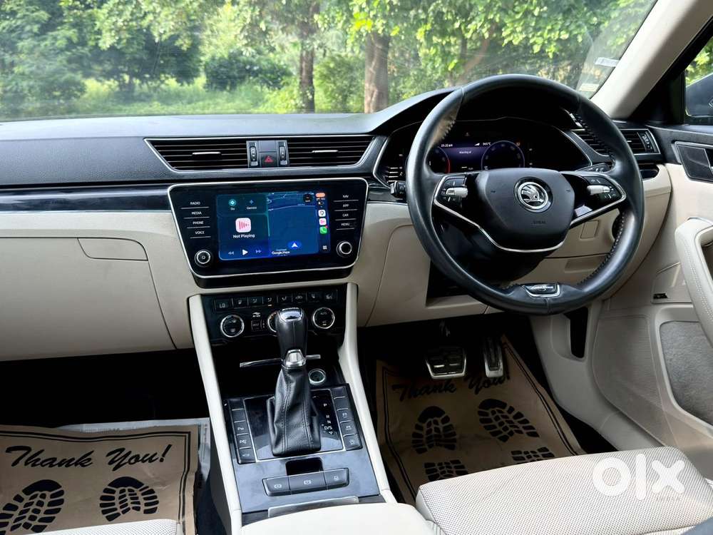 Skoda Superb 2.0 L&k Tsi At, 2022, Petrol
