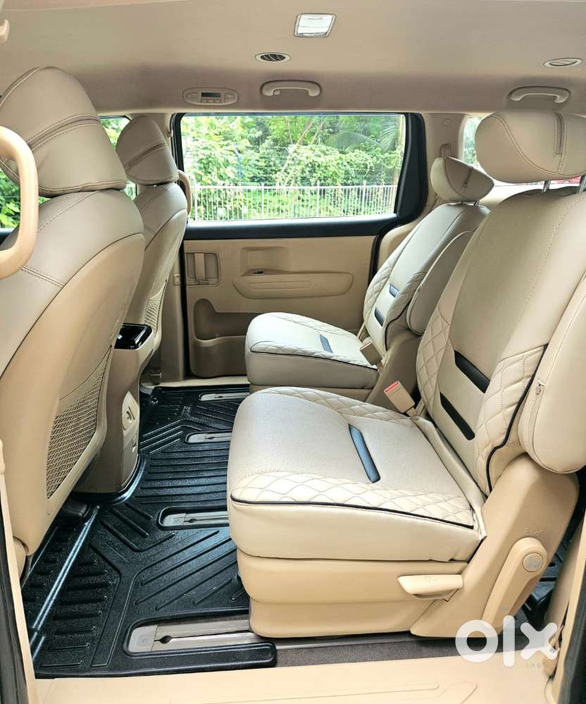 Kia Carnival Premium, 2020, Diesel