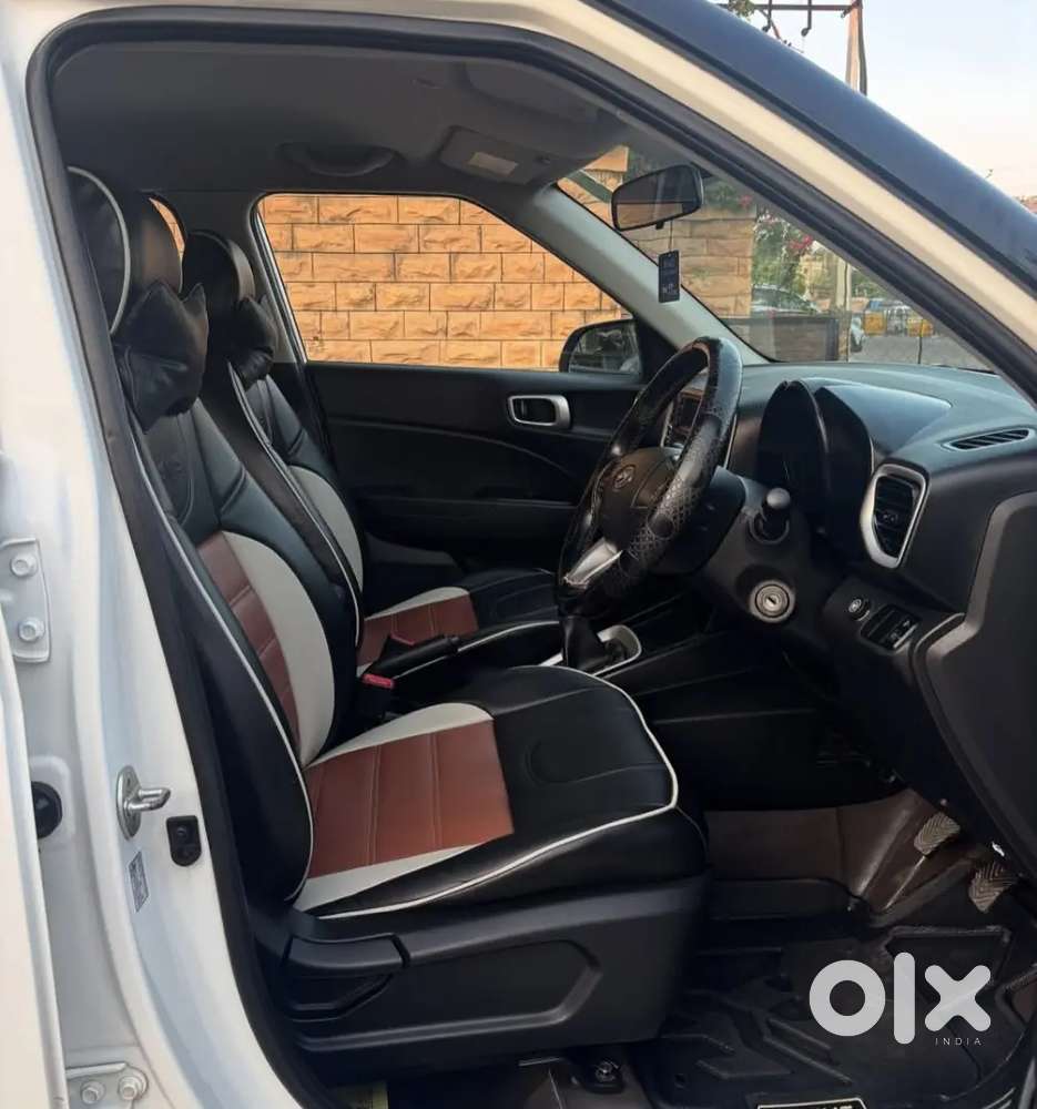 Hyundai Venue 2020 Manual 2nd Owner
