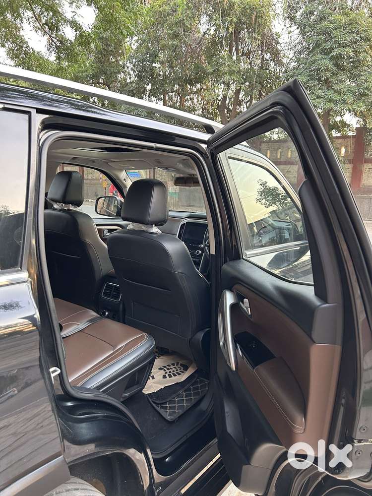 Mahindra Scorpio N Z8 L Petrol At 7 Str, 2022, Petrol