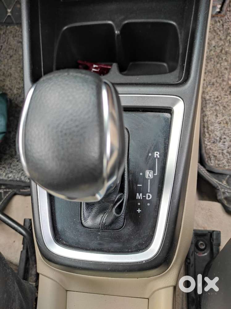 Maruti Suzuki Swift Dzire Vxi(o) Amt, 2017, Petrol