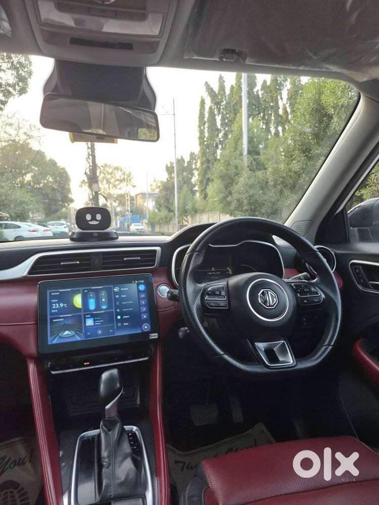 Mg Astor 1.5 Savvy Cvt S Red, 2021, Petrol