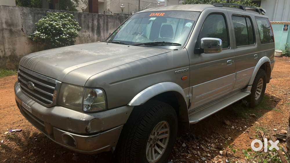 Ford Endeavour Diesel 2005