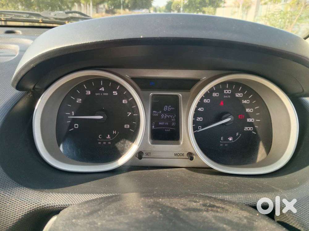 Tata Tiago Xz, 2017, Petrol