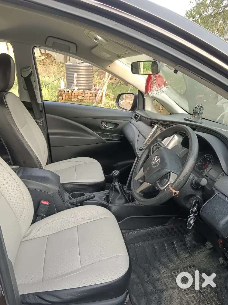 Toyota Innova Crysta 2017 Diesel 146000 Km Driven