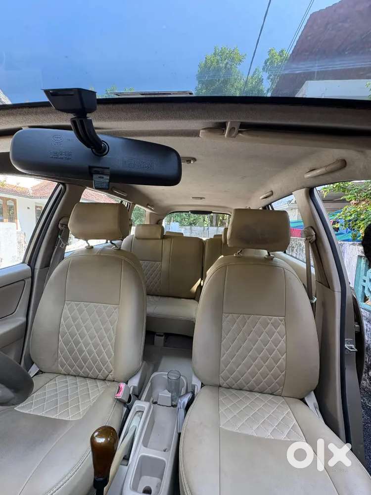 Toyota Innova 2006 Diesel Well Maintained