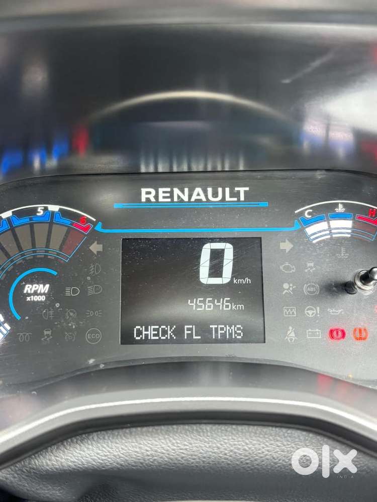 Renault Triber Rxz Urban Night Limited Edition, 2022, Petrol