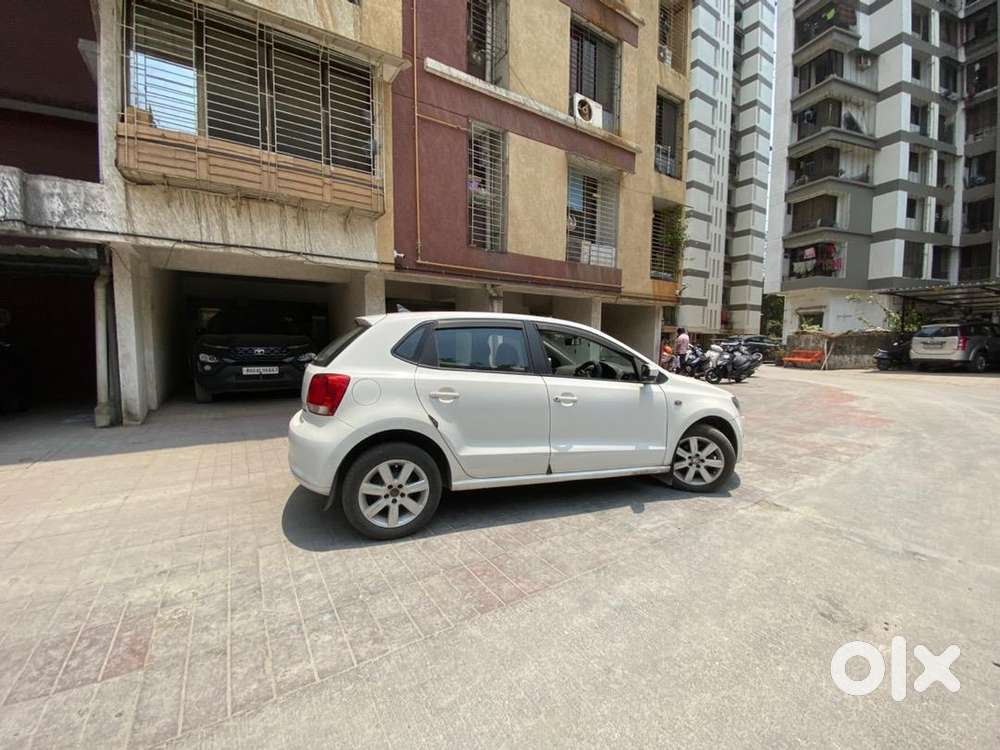 Volkswagen Polo 2011 Petrol 90000 Km Driven