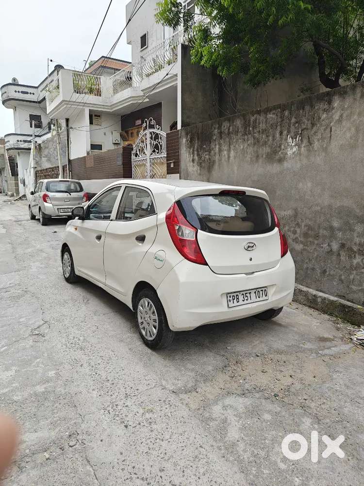 Hyundai Eon 2013 Petrol Well Maintained