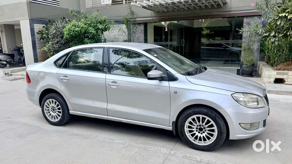 Skoda Rapid 1.5 Tdi Cr Elegance Plus, 2013, Diesel