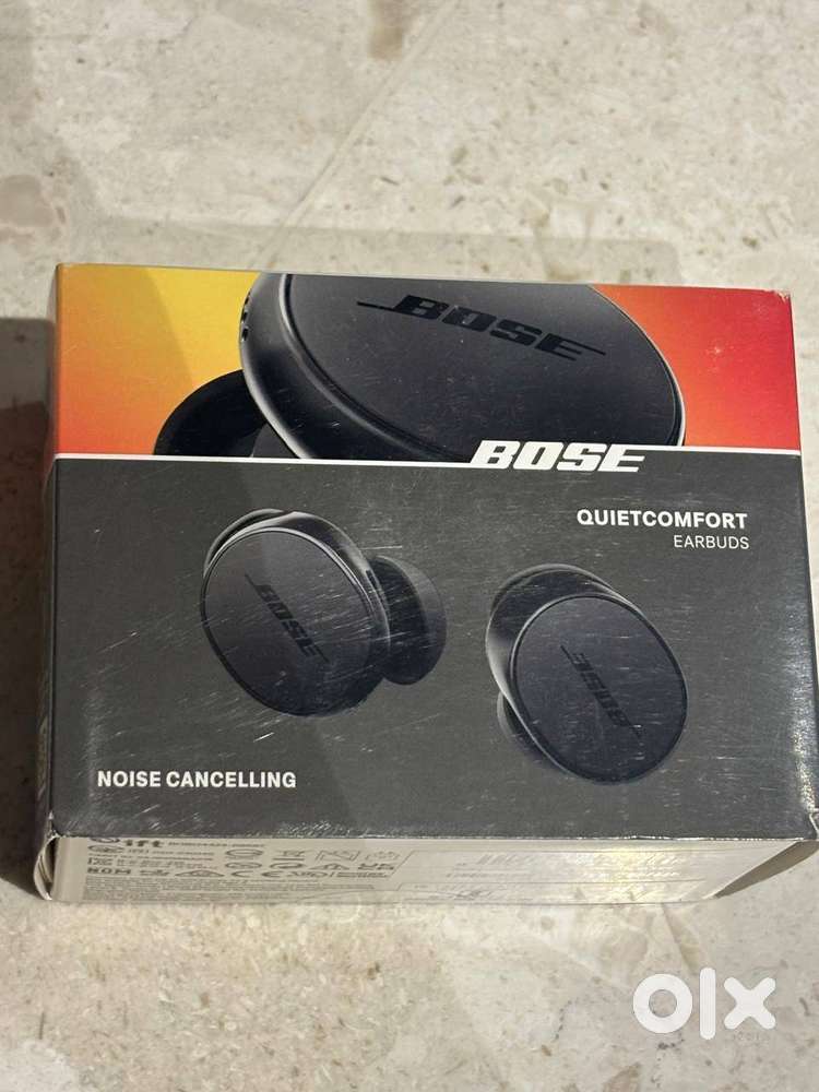 Bose Quiet Comfort Earbuds [New, sealed pack]