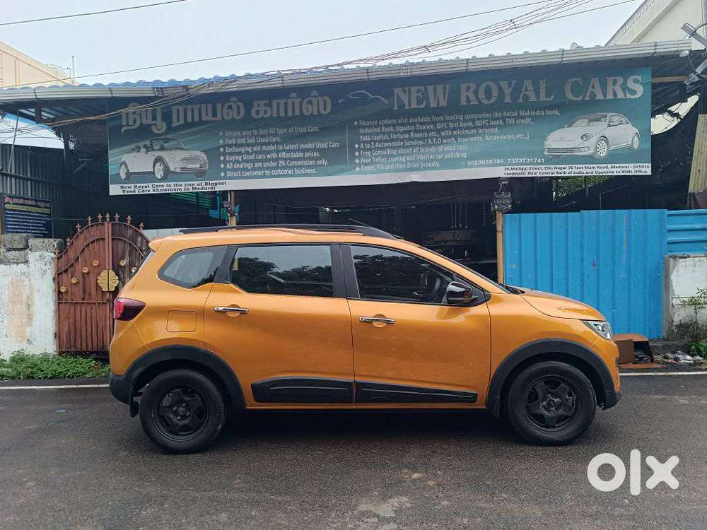 Renault Triber Rxz, 2024, Petrol