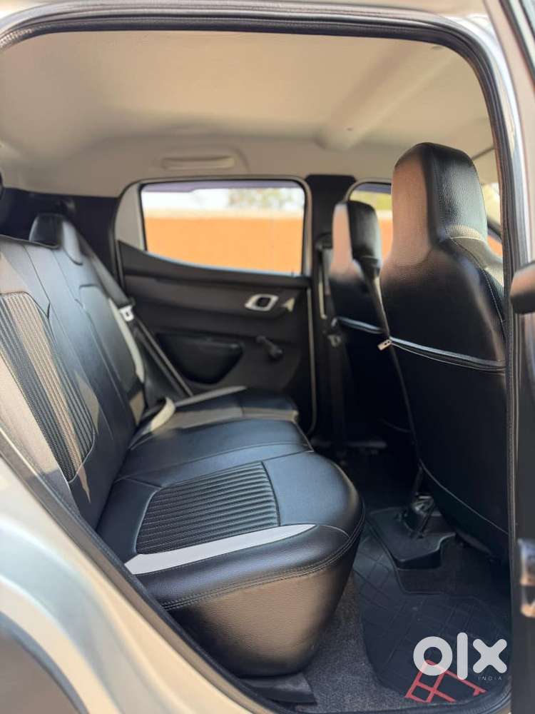 Renault Kwid 1.0 Rxt (o) Easy-r, 2019, Petrol