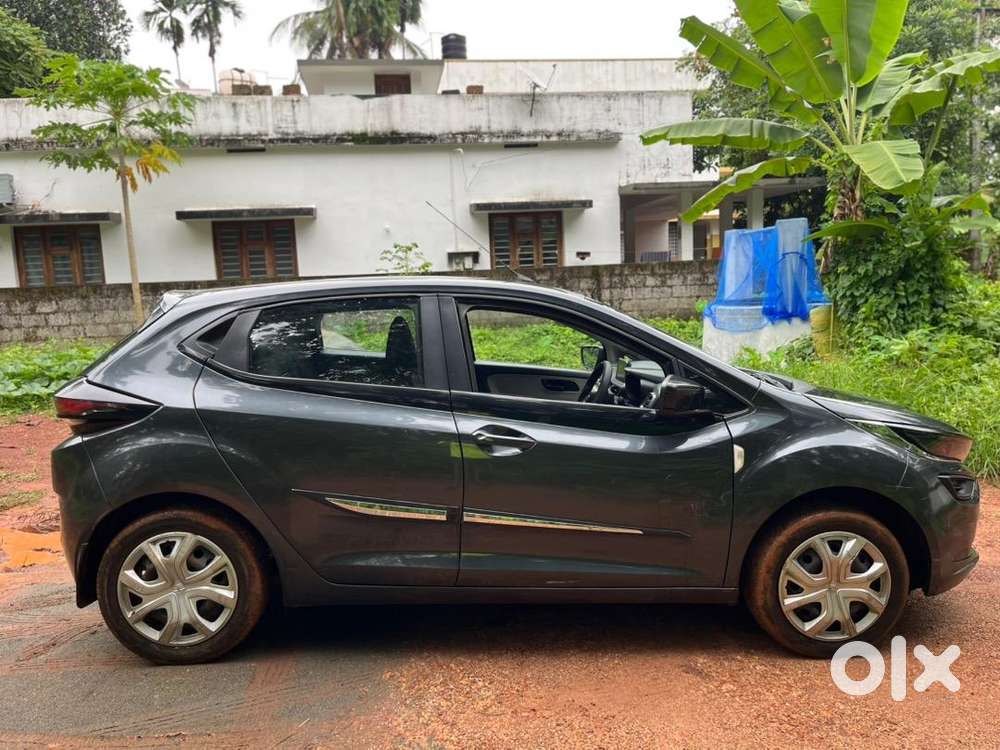 Tata Altroz Petrol Manual 2021 First-owner