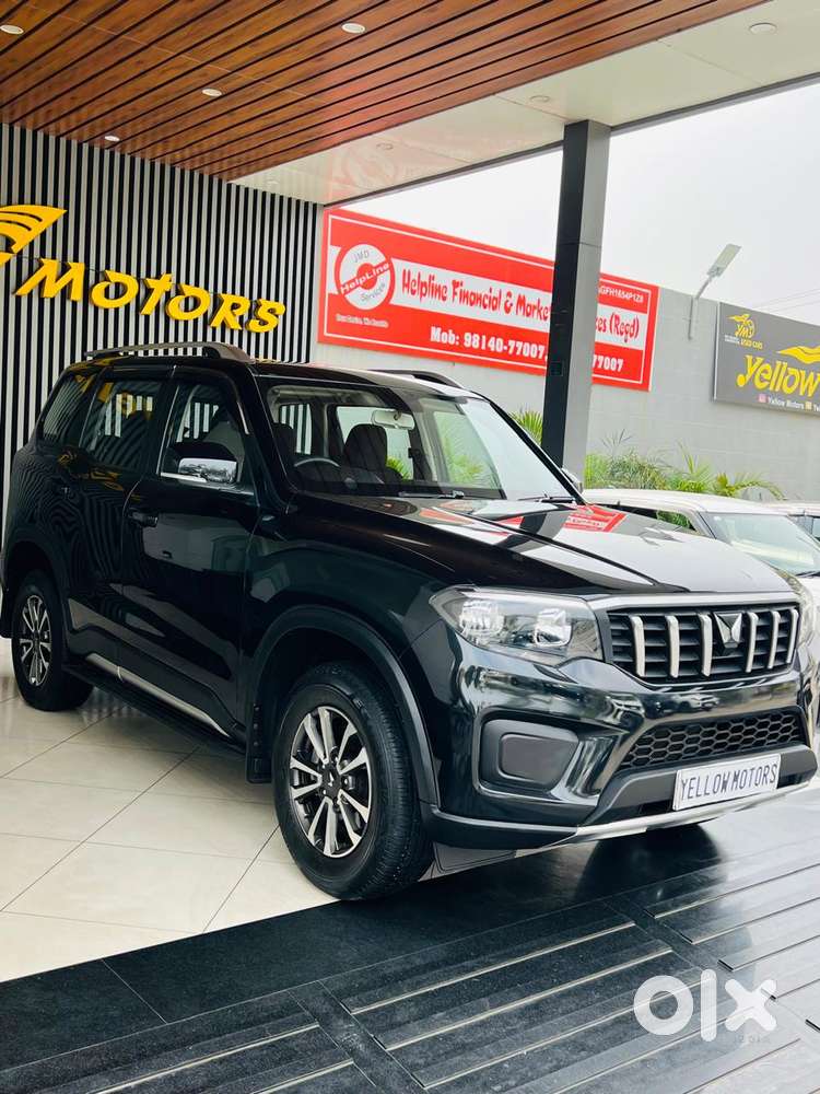 Mahindra Scorpio-n 2.2 Z6 Diesel Mt 7 Str, 2023, Diesel
