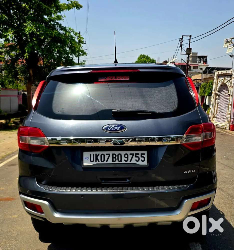 Ford Endeavour 3.2 Titanium 4x4 2016
