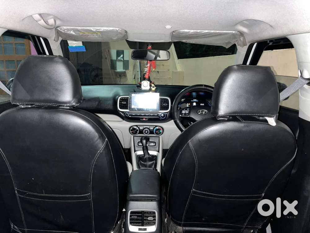 Hyundai Venue Petrol 2023