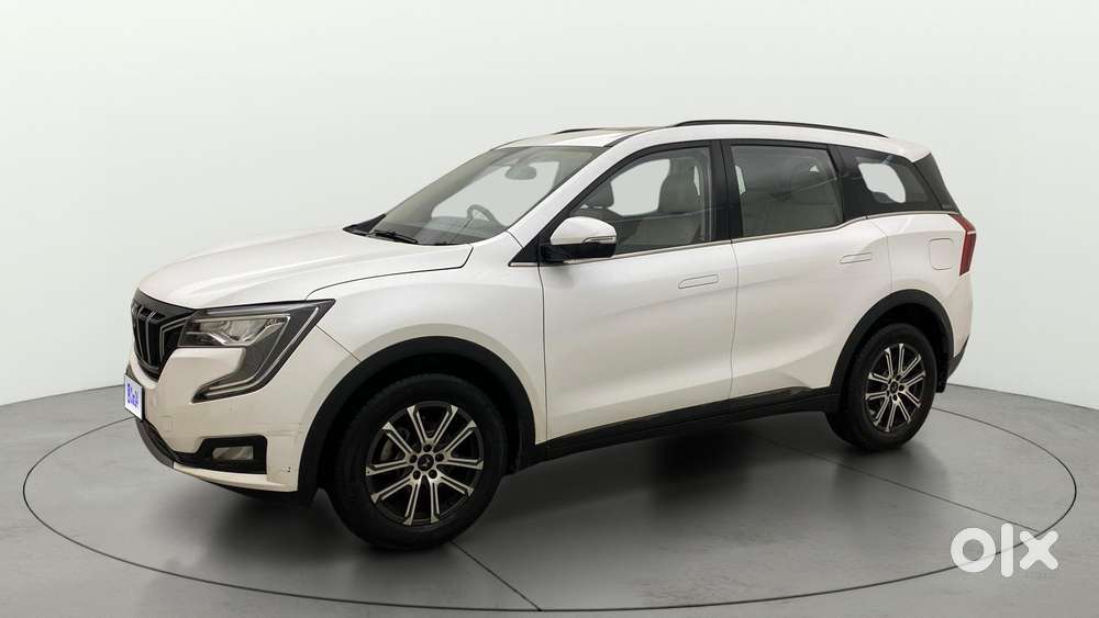 Mahindra Xuv700 2.0 Ax 7 Petrol At Str, 2024, Petrol