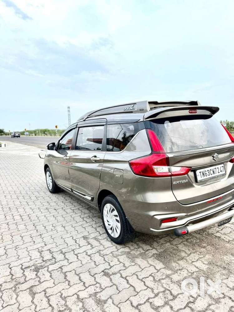 Maruti Suzuki Ertiga Vxi (o) Cng, 2023, Petrol