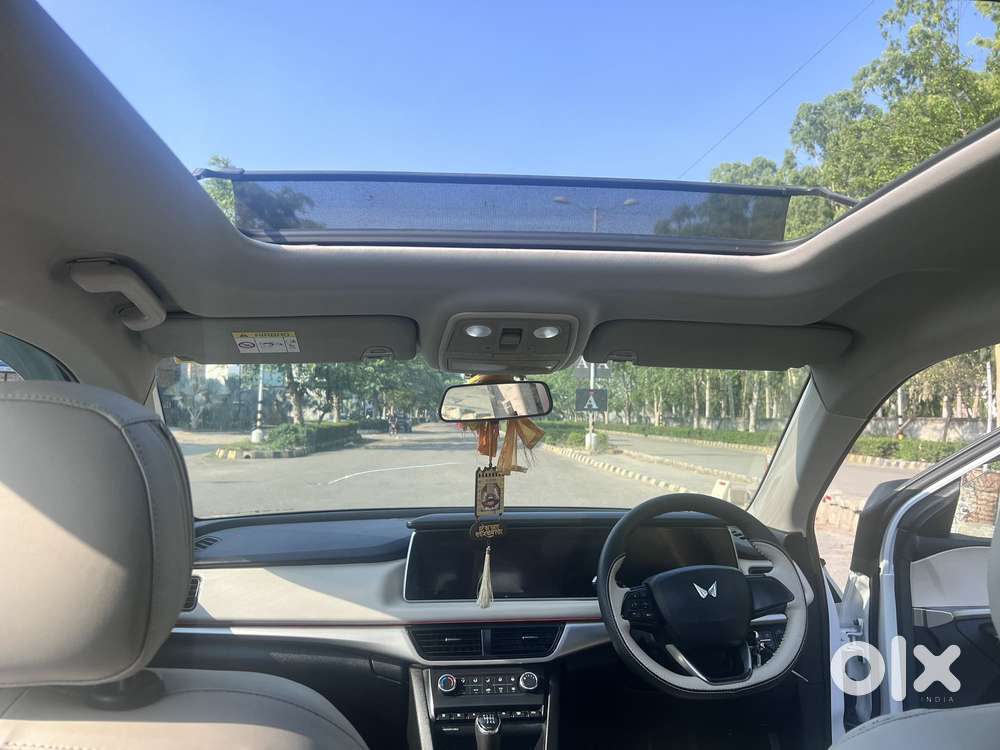 Mahindra Xuv700 2.2 Ax 5 Diesel Mt 7 Str, 2023, Diesel