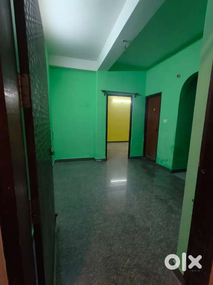 2BHK flat with balcony available in salugara main bazar near monastery